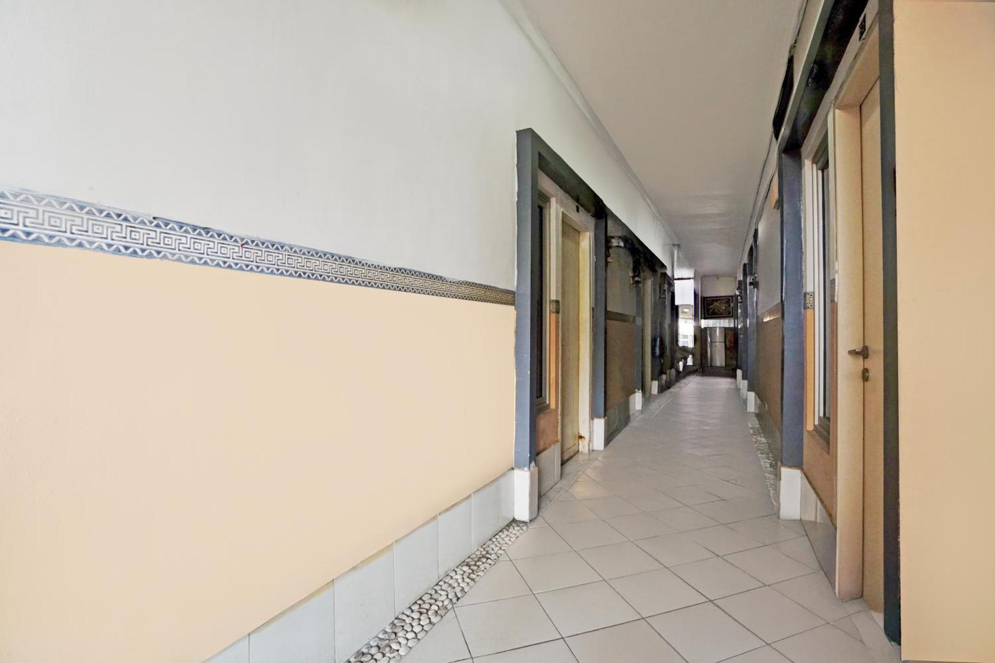 Hotel O Tegalsari Near Tunjungan Plaza Surabaja Zewnętrze zdjęcie